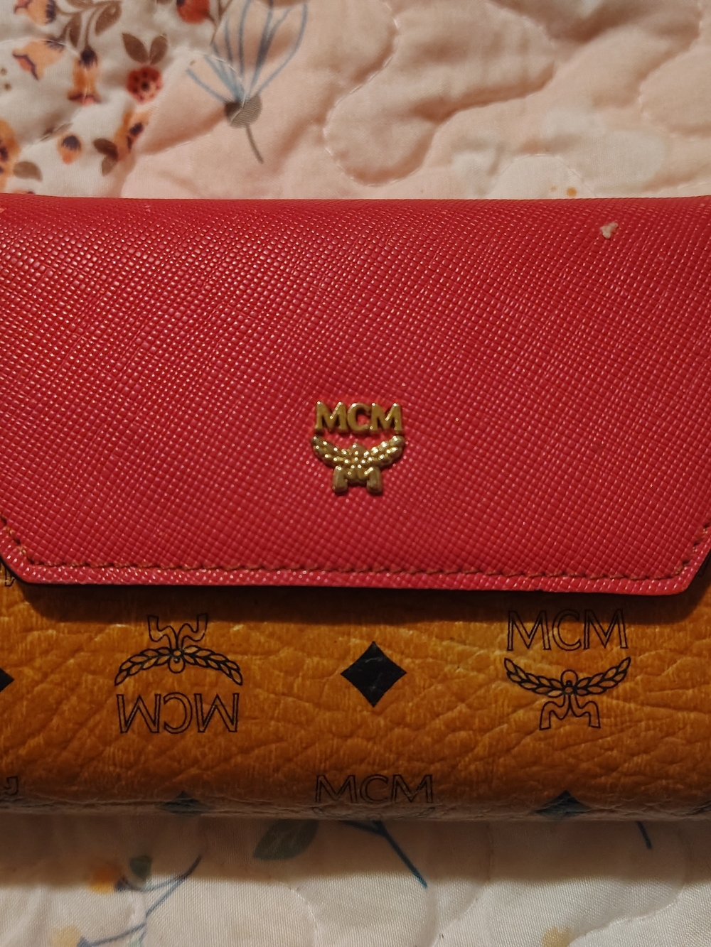MCM Women’s Red and Cognac Logo Continental Wallet